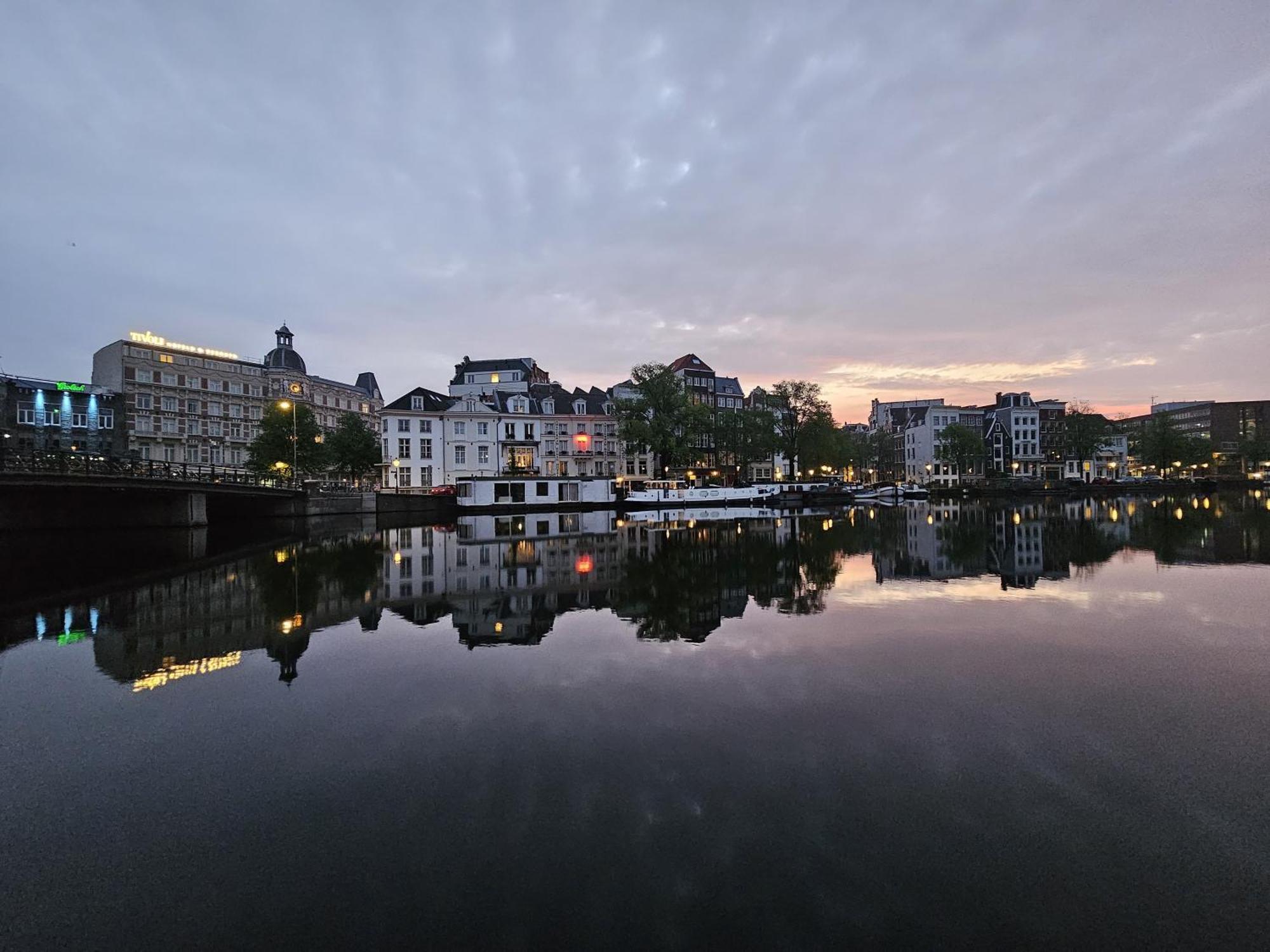 Hotel Rembrandt Square Boat Ámsterdam Exterior foto